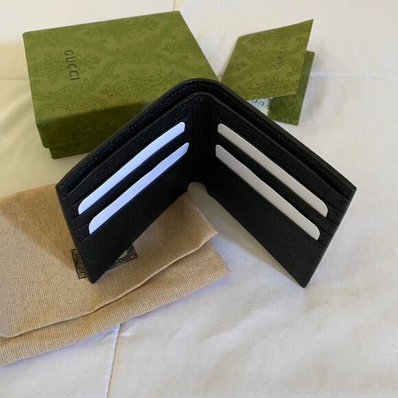 Gucci bi-fold wallet with Gucci logo - Picture 2 of 5